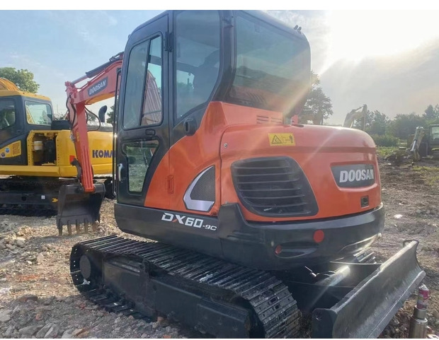 2021 Doosan DH60-9 - Pelle sur chenille: photos 5 2021 Doosan DH60-9 - Pelle sur chenille: photos 5