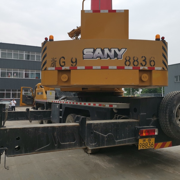 2021 Sany STC500 - Grue tout-terrain: photos 3 2021 Sany STC500 - Grue tout-terrain: photos 3