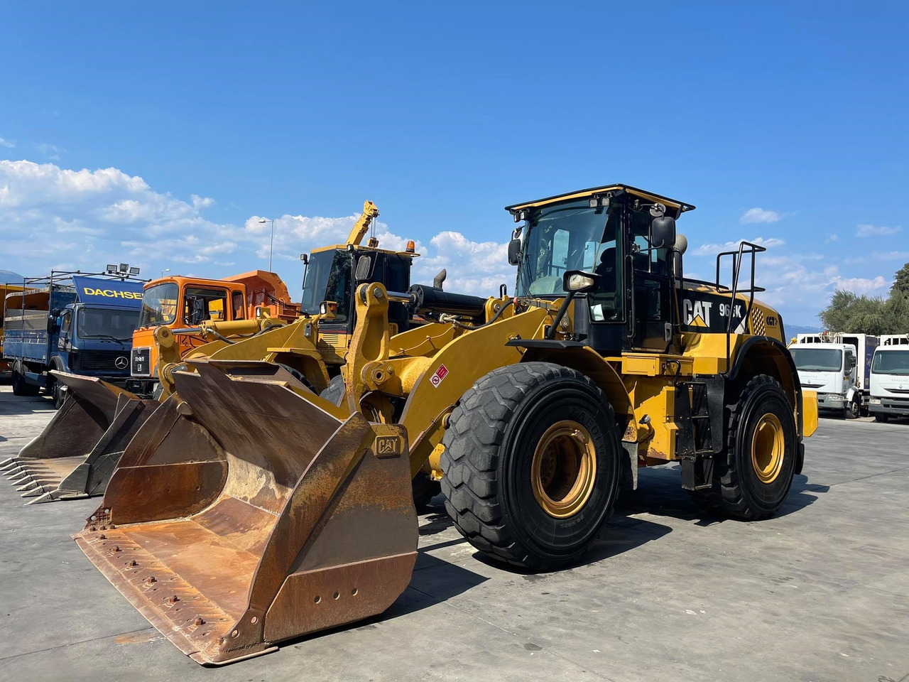 CAT 966K - Chargeuse sur pneus: photos 2 CAT 966K - Chargeuse sur pneus: photos 2