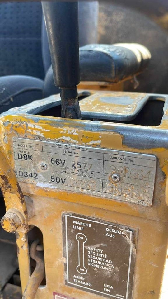 CAT D 8 K - Bulldozer: photos 3 CAT D 8 K - Bulldozer: photos 3