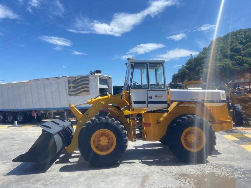 International 520A - Chargeuse sur pneus: photos 4 International 520A - Chargeuse sur pneus: photos 4