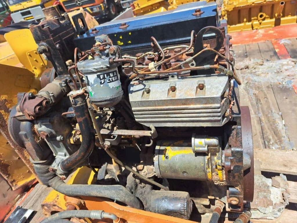 JCB 3CXT - Moteur pour Camion: photos 3 JCB 3CXT - Moteur pour Camion: photos 3