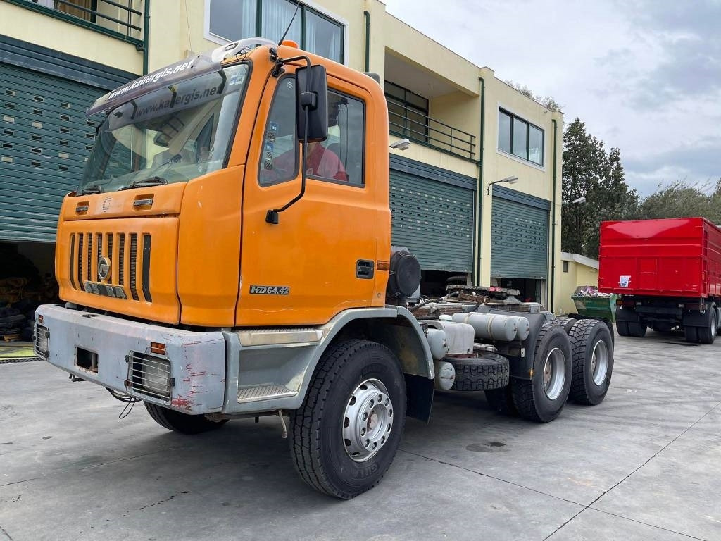 Tracteur routier Astra HD7 64.42/7 6x4: photos 15 Tracteur routier Astra HD7 64.42/7 6x4: photos 15