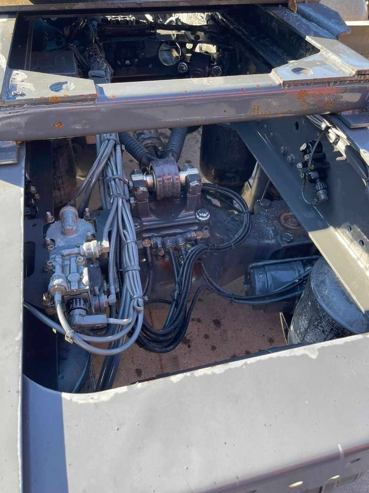 Mercedes-Benz 1843 - Tracteur routier: photos 5 Mercedes-Benz 1843 - Tracteur routier: photos 5