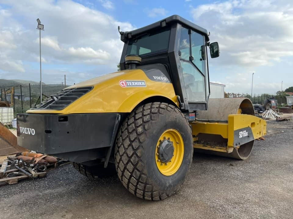 Volvo SD 160 D X - Compacteur à pieds de mouton/ Monocylindre: photos 3 Volvo SD 160 D X - Compacteur à pieds de mouton/ Monocylindre: photos 3