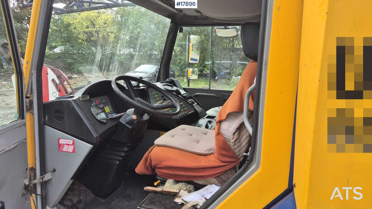 Grue mobile 1998 Liebherr LTM 1030/2: photos 14 Grue mobile 1998 Liebherr LTM 1030/2: photos 14