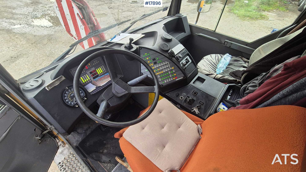 Grue mobile 1998 Liebherr LTM 1030/2: photos 17 Grue mobile 1998 Liebherr LTM 1030/2: photos 17