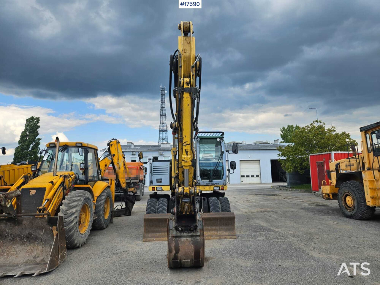 2010, New Holland WL 170C - Pelle sur pneus: photos 2 2010, New Holland WL 170C - Pelle sur pneus: photos 2