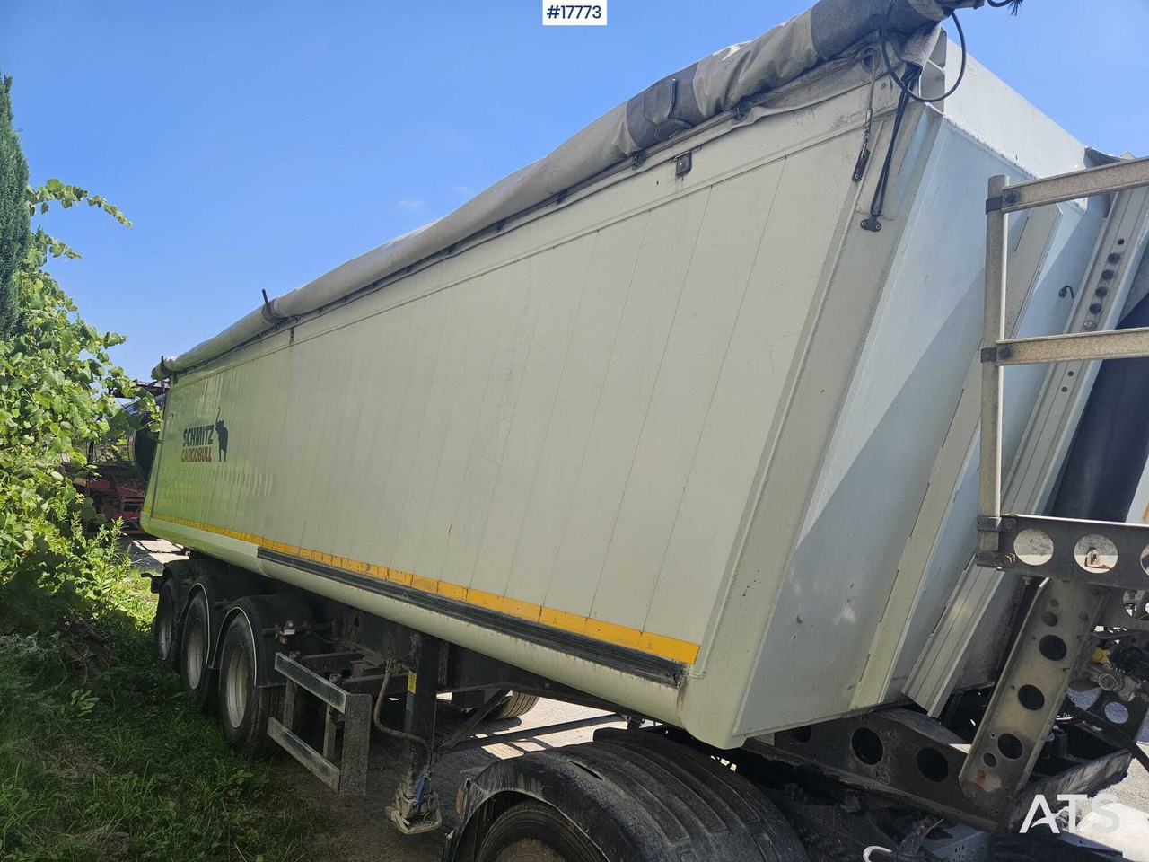 2010 Schmitz Gotcha SKI 24 - Semi-remorque benne: photos 5 2010 Schmitz Gotcha SKI 24 - Semi-remorque benne: photos 5