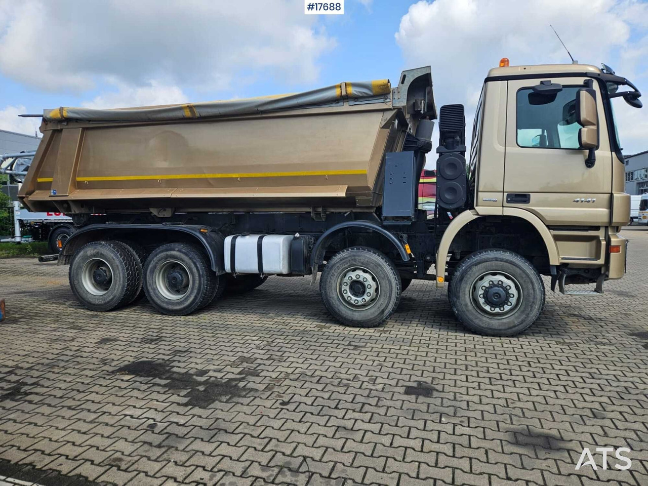 2012 Mercedes Actros 4141 - Camion benne: photos 2 2012 Mercedes Actros 4141 - Camion benne: photos 2