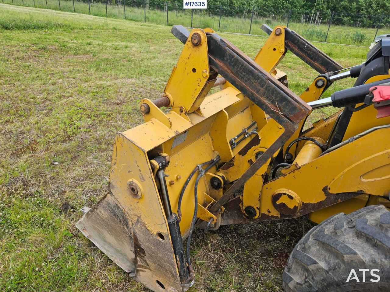 Tractopelle 2016 Caterpillar 432F: photos 14