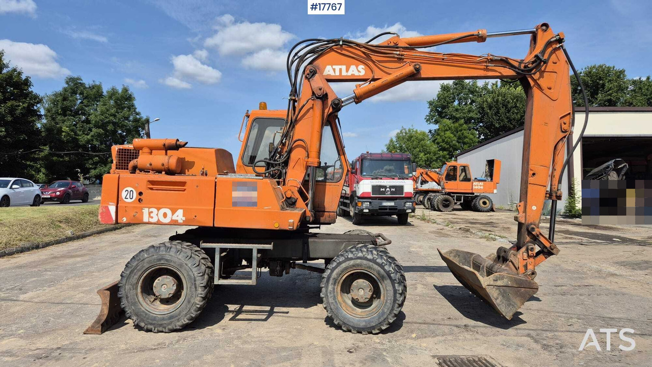ATLAS 1304 wheeled excavator (1993) - Pelle sur pneus: photos 3 ATLAS 1304 wheeled excavator (1993) - Pelle sur pneus: photos 3