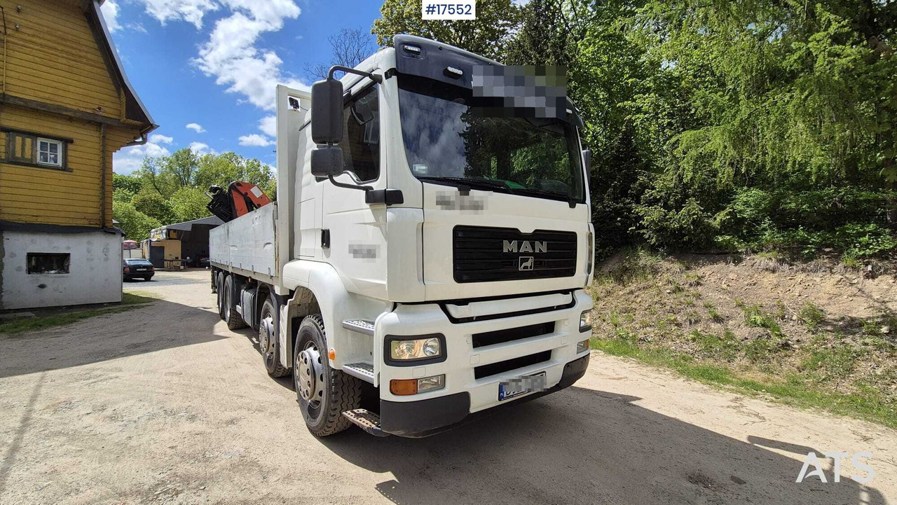 Box truck MAN 35.430 (2005) with HDS PALFINGER PK23002 (2005) - Camion fourgon: photos 1 Box truck MAN 35.430 (2005) with HDS PALFINGER PK23002 (2005) - Camion fourgon: photos 1