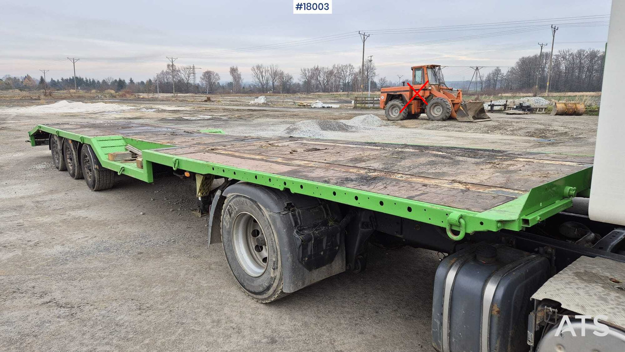 FLIEGL SDS low-bed semi-trailer (2016) - Semi-remorque surbaissé: photos 3 FLIEGL SDS low-bed semi-trailer (2016) - Semi-remorque surbaissé: photos 3