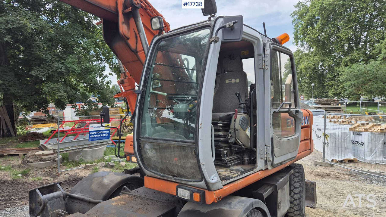 Pelle sur pneus HITACHI EW 165W (2000) ROTOTILT Wheel Excavator: photos 15