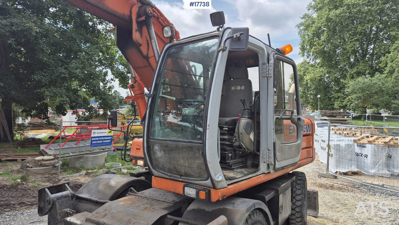 Pelle sur pneus HITACHI EW 165W (2000) ROTOTILT Wheel Excavator: photos 16
