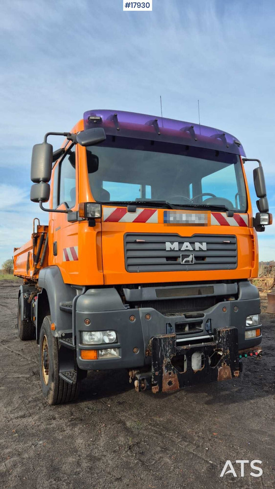 Tipper/sand spreader MAN TGA 18.320 (2007) - Camion benne: photos 4 Tipper/sand spreader MAN TGA 18.320 (2007) - Camion benne: photos 4