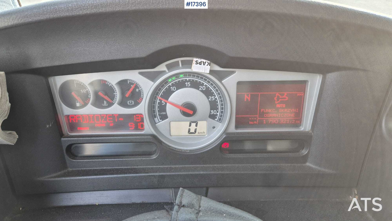 RENAULT MAGNUM 480 (2012) + kompresor CVS SILOKING 1100 en crédit-bail RENAULT MAGNUM 480 (2012) + kompresor CVS SILOKING 1100: photos 13 RENAULT MAGNUM 480 (2012) + kompresor CVS SILOKING 1100 en crédit-bail RENAULT MAGNUM 480 (2012) + kompresor CVS SILOKING 1100: photos 13