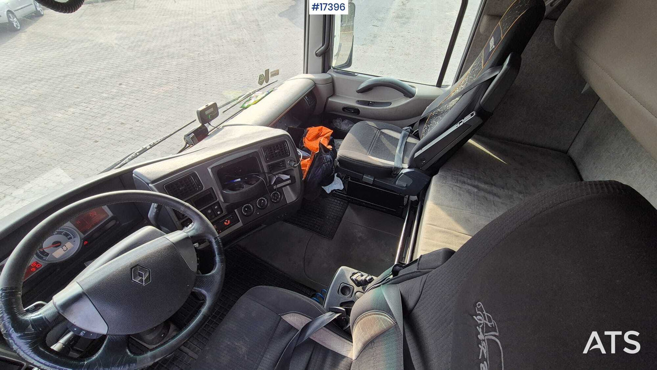 RENAULT MAGNUM 480 (2012) + kompresor CVS SILOKING 1100 en crédit-bail RENAULT MAGNUM 480 (2012) + kompresor CVS SILOKING 1100: photos 12 RENAULT MAGNUM 480 (2012) + kompresor CVS SILOKING 1100 en crédit-bail RENAULT MAGNUM 480 (2012) + kompresor CVS SILOKING 1100: photos 12