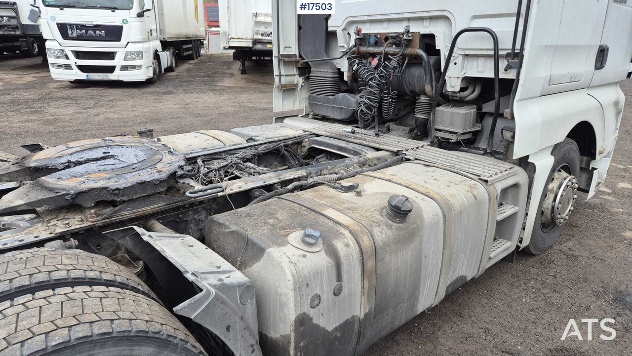 Tracteur routier Truck tractor MAN TGX 18.440 (2012): photos 16