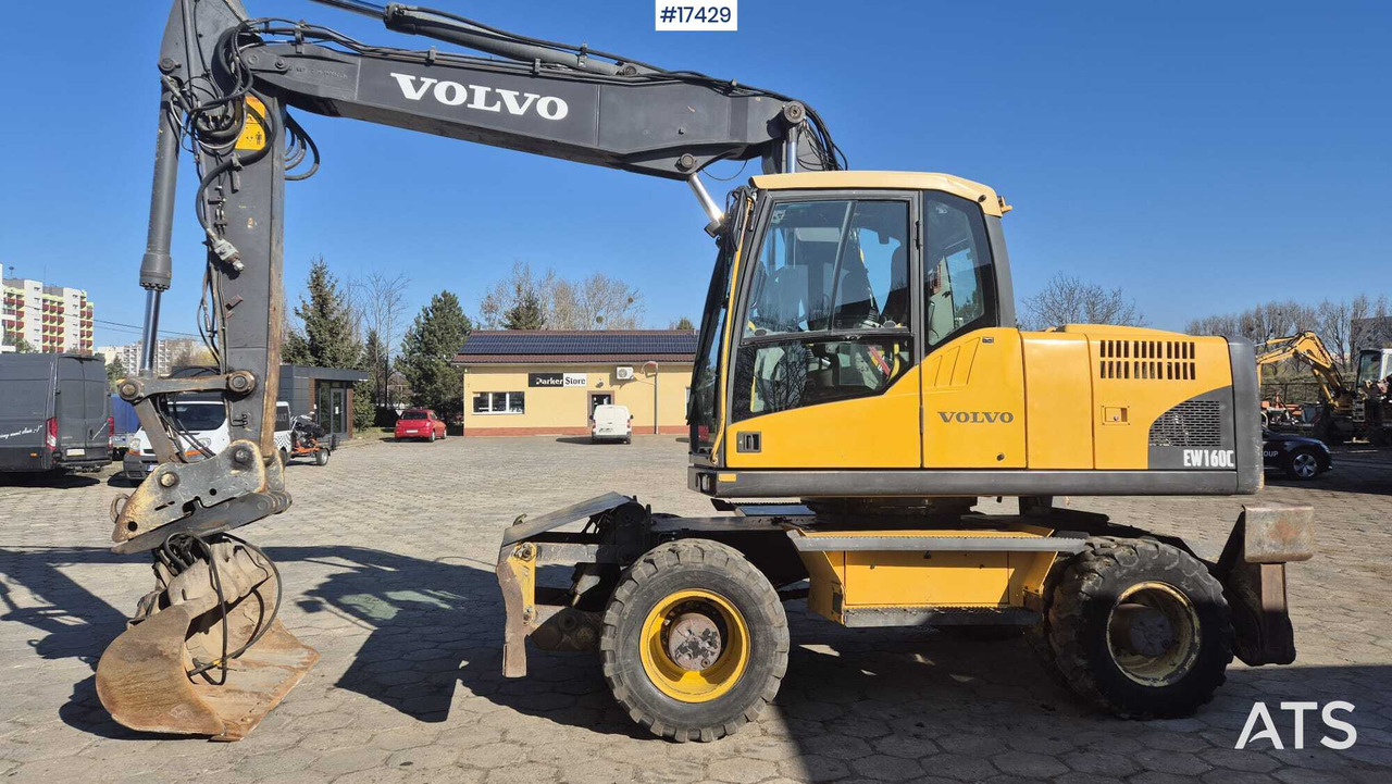 Wheel Excavator VOLVO EW160C (2010) - Pelle sur pneus: photos 4 Wheel Excavator VOLVO EW160C (2010) - Pelle sur pneus: photos 4