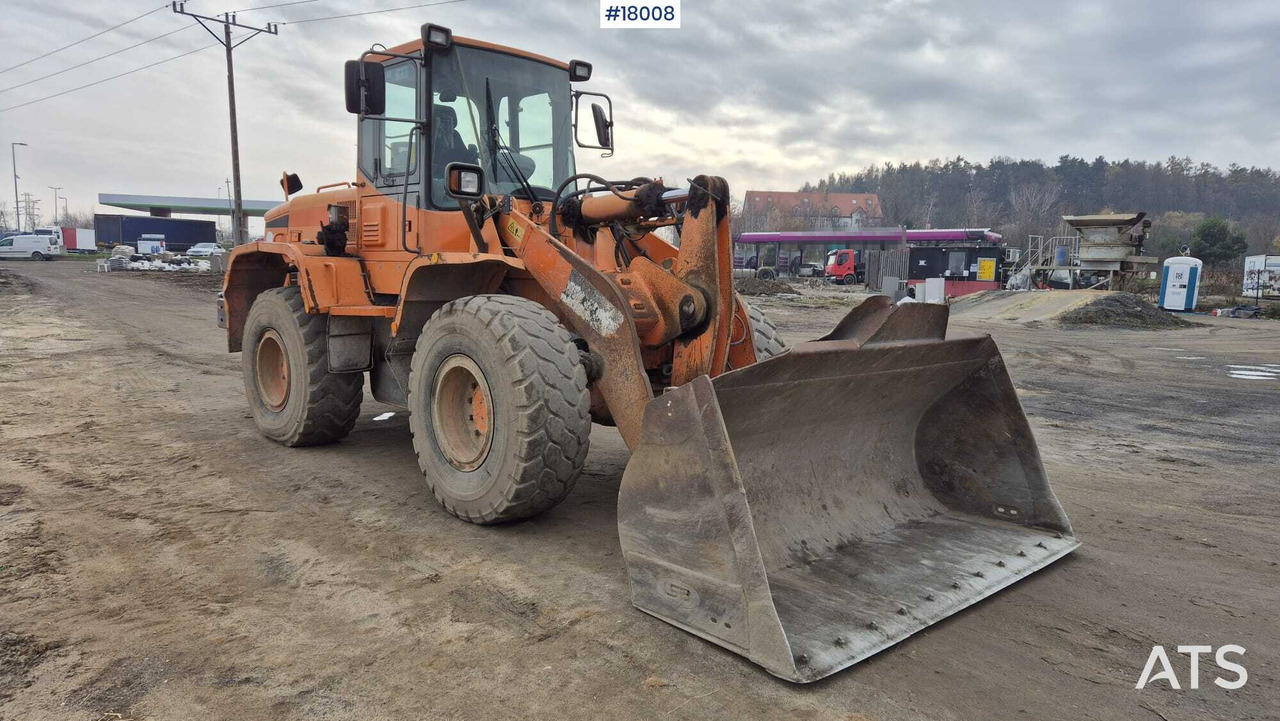 Wheel loader DOOSAN DL250 (2012) + weight - Chargeuse sur pneus: photos 3 Wheel loader DOOSAN DL250 (2012) + weight - Chargeuse sur pneus: photos 3