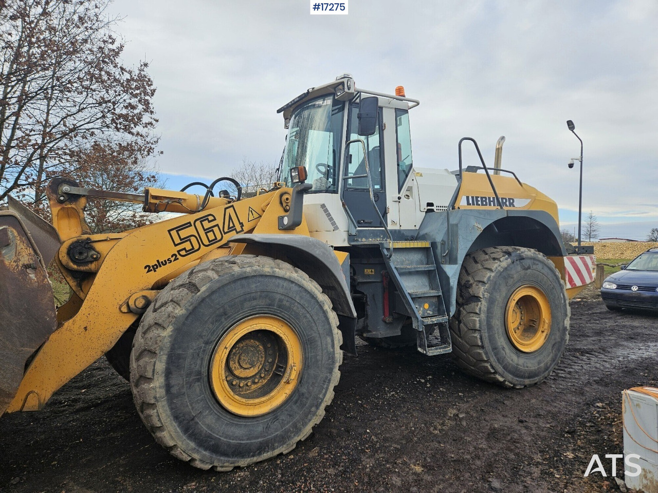 Wheel loader LIEBHERR L564 2plus2 (2004) - Chargeuse sur pneus: photos 3 Wheel loader LIEBHERR L564 2plus2 (2004) - Chargeuse sur pneus: photos 3