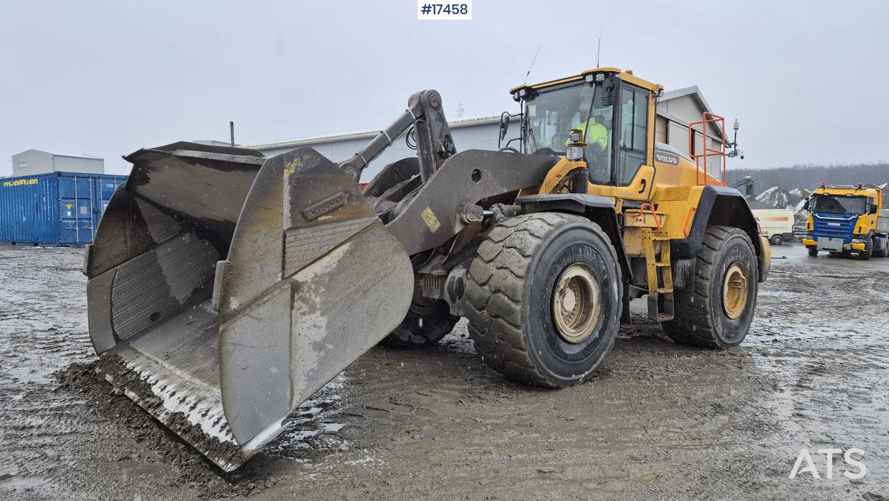 Wheel loader VOLVO L220H OptiShift (2021) - Chargeuse sur pneus: photos 2 Wheel loader VOLVO L220H OptiShift (2021) - Chargeuse sur pneus: photos 2