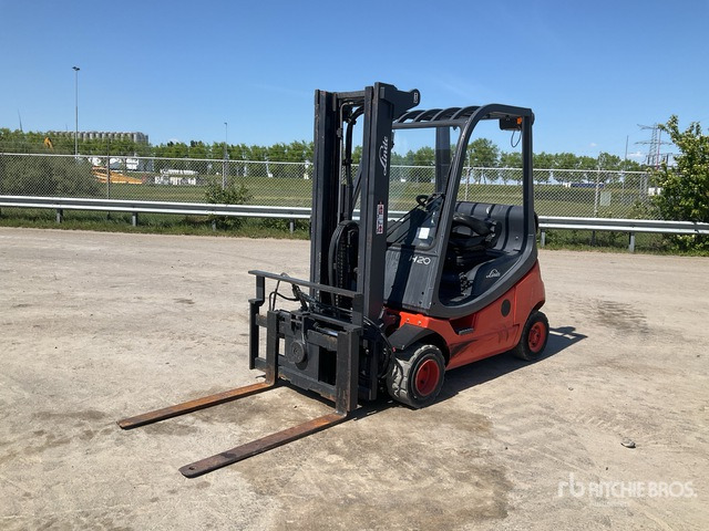 2001 Linde H20T-03 2000 kg Forklift - Chariot élévateur: photos 3 2001 Linde H20T-03 2000 kg Forklift - Chariot élévateur: photos 3