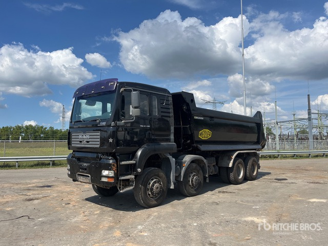 2006 MAN TGA41.430 8x8 Twin-Steer Sleeper Tri/A Dump Truck - Camion benne: photos 1 2006 MAN TGA41.430 8x8 Twin-Steer Sleeper Tri/A Dump Truck - Camion benne: photos 1