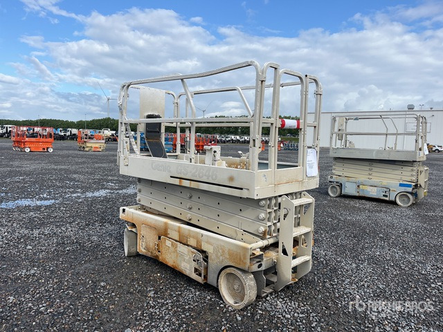2008 Genie GS-2646 Electric Scissor Lift - Nacelle ciseaux: photos 4 2008 Genie GS-2646 Electric Scissor Lift - Nacelle ciseaux: photos 4