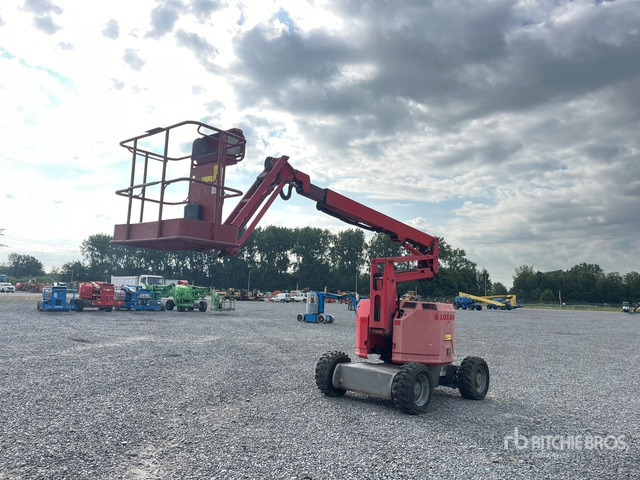 2011 Genie Z-34/22 4WD Diesel Articulating Boom Lift - Nacelle articulée: photos 4 2011 Genie Z-34/22 4WD Diesel Articulating Boom Lift - Nacelle articulée: photos 4