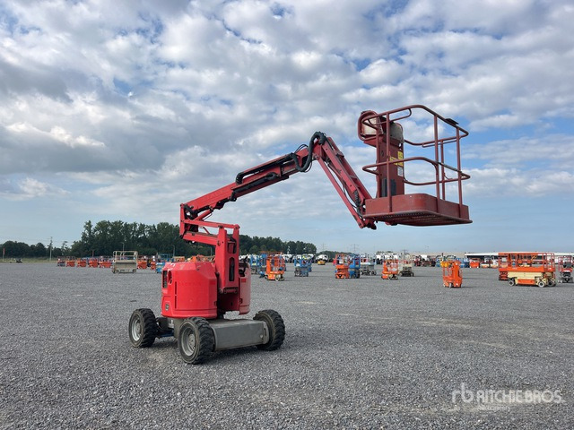 2011 Genie Z-34/22 4WD Diesel Articulating Boom Lift - Nacelle articulée: photos 3 2011 Genie Z-34/22 4WD Diesel Articulating Boom Lift - Nacelle articulée: photos 3
