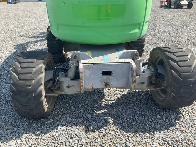 2011 Genie Z45/25 4WD Diesel Articulating Boom Lift - Nacelle articulée: photos 5 2011 Genie Z45/25 4WD Diesel Articulating Boom Lift - Nacelle articulée: photos 5