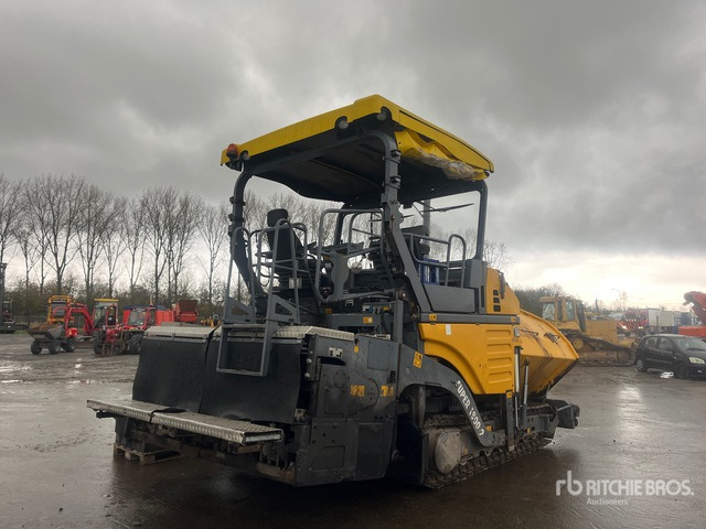 2011 Vogele Super 1800-2 Track Asphalt Paver - Finisseur: photos 3 2011 Vogele Super 1800-2 Track Asphalt Paver - Finisseur: photos 3