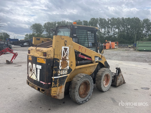2012 Cat 246B (Inoperable) Skid Steer Loader - Mini chargeuse: photos 3 2012 Cat 246B (Inoperable) Skid Steer Loader - Mini chargeuse: photos 3