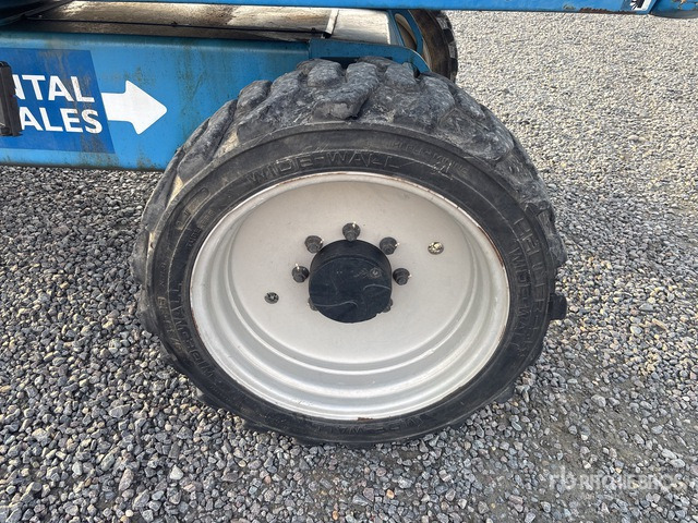 2013 Manitou 280TJ 4WD Diesel Articulating Boom Lift - Nacelle articulée: photos 5 2013 Manitou 280TJ 4WD Diesel Articulating Boom Lift - Nacelle articulée: photos 5