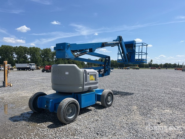 2016 Genie Z-45/25J 2WD Electric Articulating Boom Lift - Nacelle articulée: photos 1 2016 Genie Z-45/25J 2WD Electric Articulating Boom Lift - Nacelle articulée: photos 1