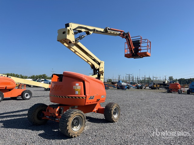 2018 JLG 520AJ 4WD Diesel Articulating Boom Lift - Nacelle articulée: photos 1 2018 JLG 520AJ 4WD Diesel Articulating Boom Lift - Nacelle articulée: photos 1