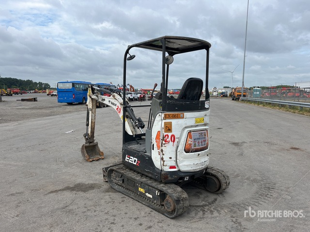 2022 Bobcat E20Z Mini Excavator: <6.6t - Mini pelle: photos 3 2022 Bobcat E20Z Mini Excavator: <6.6t - Mini pelle: photos 3