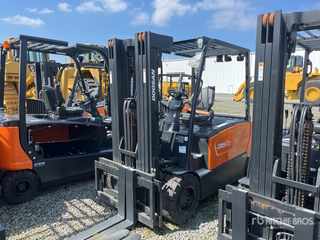 2023 Doosan B35X-7 PLUS Electric Forklift - Chariot élévateur électrique: photos 1 2023 Doosan B35X-7 PLUS Electric Forklift - Chariot élévateur électrique: photos 1