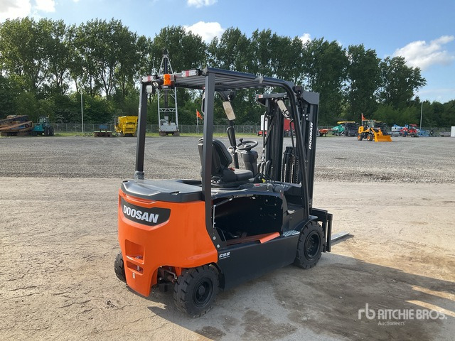 2023 Doosan B35X-7 PLUS (Unused) Electric Forklift - Chariot élévateur électrique: photos 4 2023 Doosan B35X-7 PLUS (Unused) Electric Forklift - Chariot élévateur électrique: photos 4