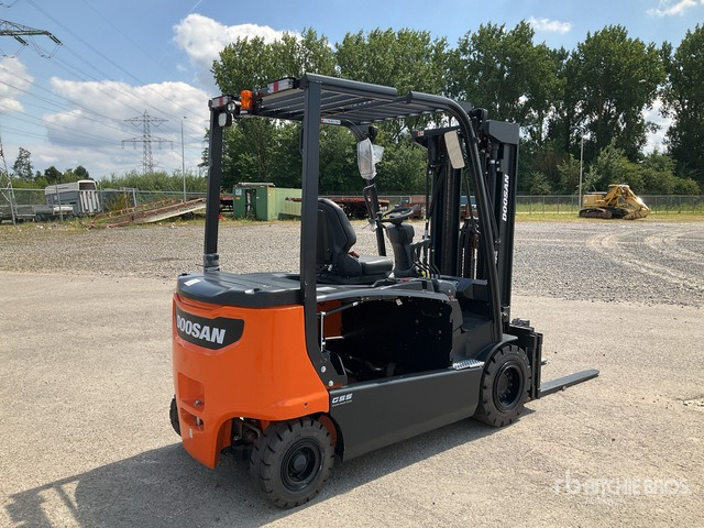 2024 Doosan B35X-7 PLUS (Unused) Electric Forklift - Chariot élévateur électrique: photos 4 2024 Doosan B35X-7 PLUS (Unused) Electric Forklift - Chariot élévateur électrique: photos 4