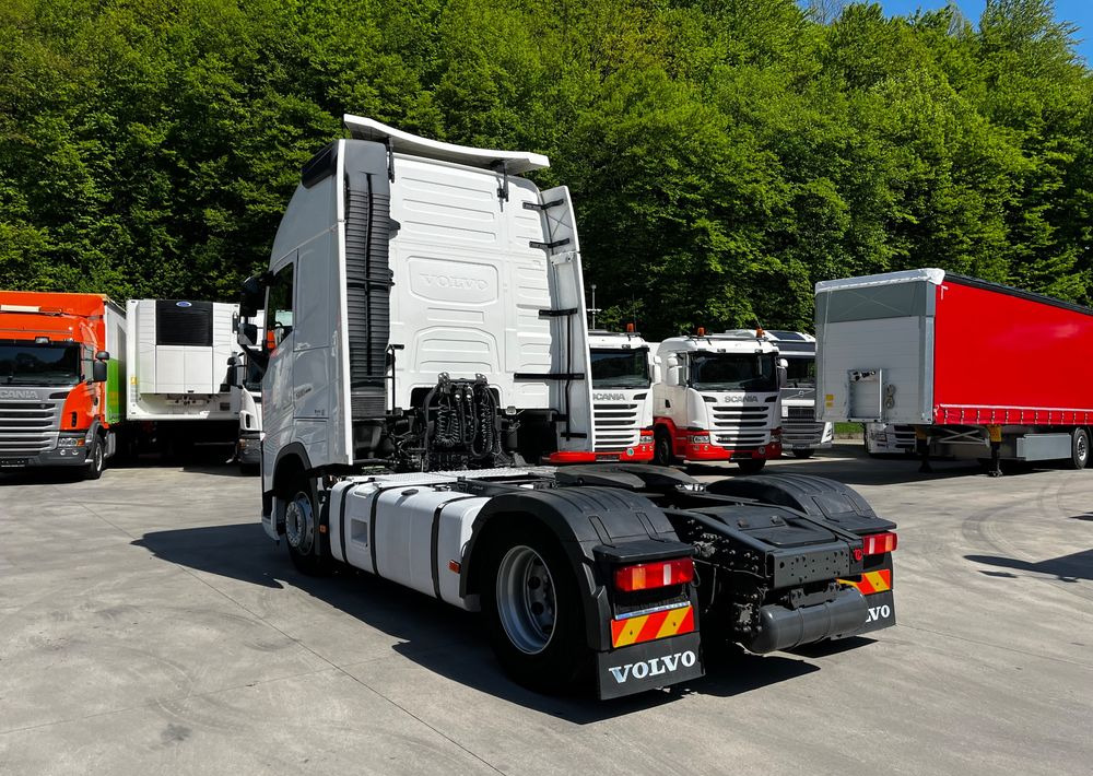 Volvo FH 500 // Globe XL // Xenon // Radary // Duże zbiorniki // Z ruchu międzynarodowego // - Tracteur routier: photos 5 Volvo FH 500 // Globe XL // Xenon // Radary // Duże zbiorniki // Z ruchu międzynarodowego // - Tracteur routier: photos 5