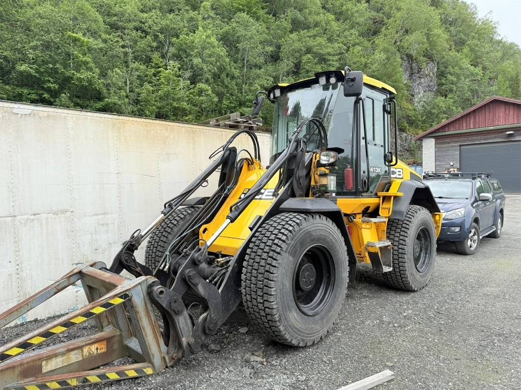 JCB 413K - Chargeuse sur pneus: photos 1 JCB 413K - Chargeuse sur pneus: photos 1