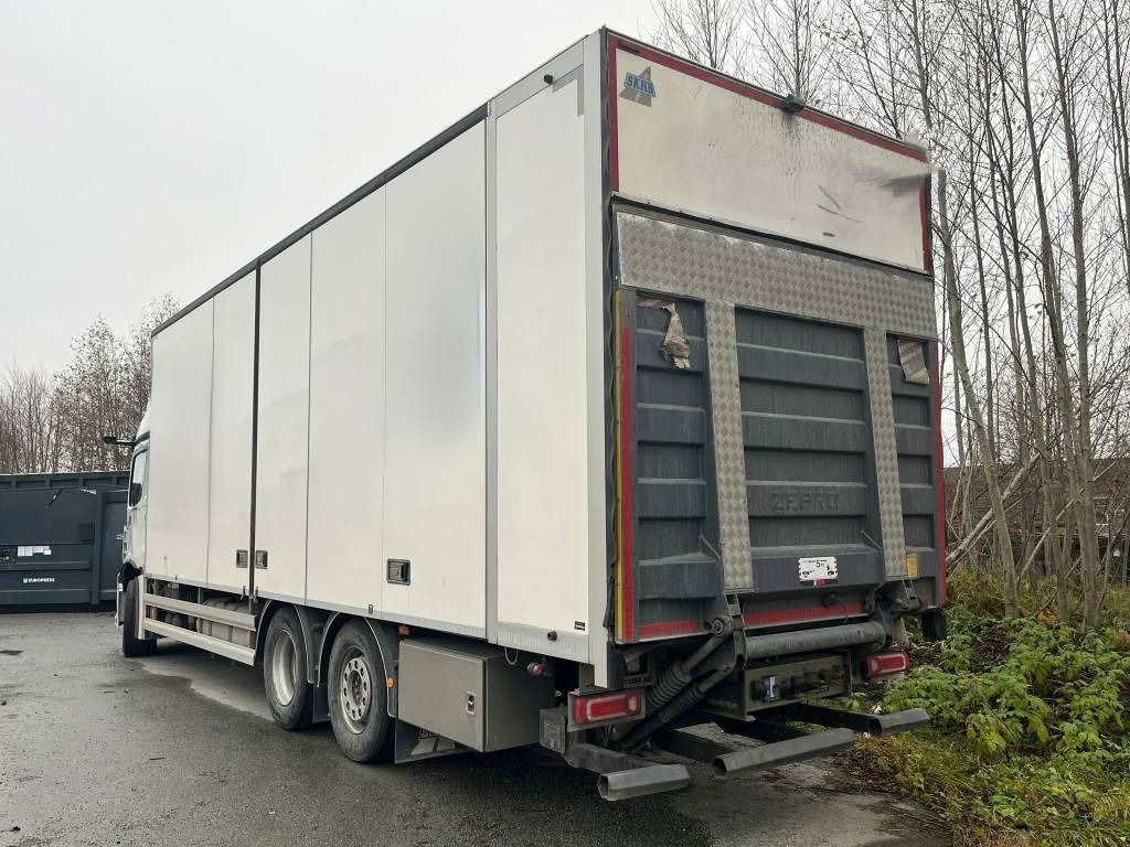 Mercedes-Benz Actros 2546 6x2 - Camion fourgon: photos 5 Mercedes-Benz Actros 2546 6x2 - Camion fourgon: photos 5