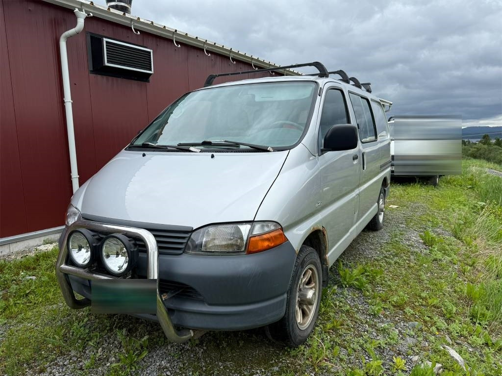 Toyota Hiace 4x4 - Fourgonnette: photos 4 Toyota Hiace 4x4 - Fourgonnette: photos 4