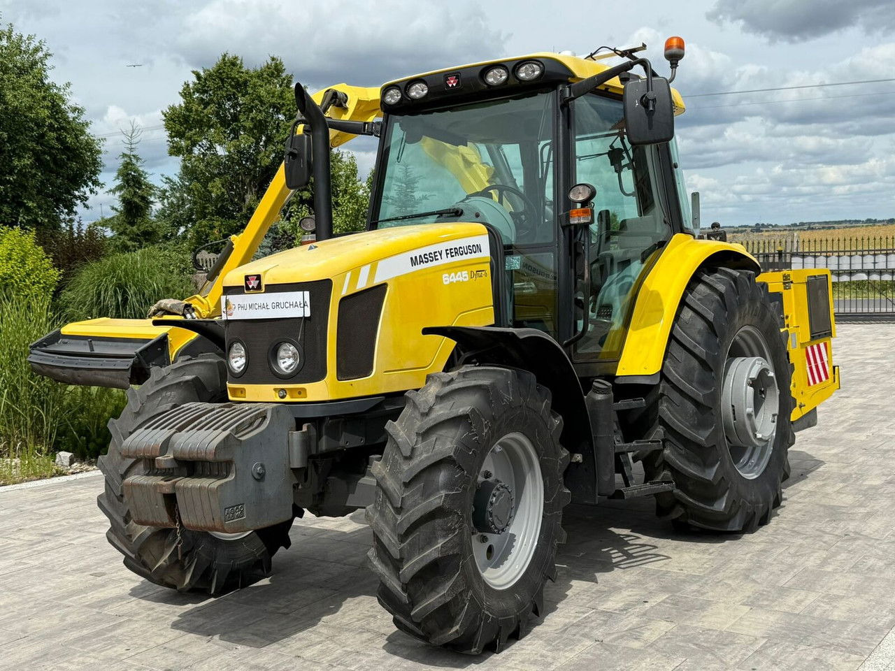Massey Ferguson 6445 z kosiarką wysięgnikową do poboczy Rousseau T hénor 510 L FI - Tracteur agricole: photos 3 Massey Ferguson 6445 z kosiarką wysięgnikową do poboczy Rousseau T hénor 510 L FI - Tracteur agricole: photos 3