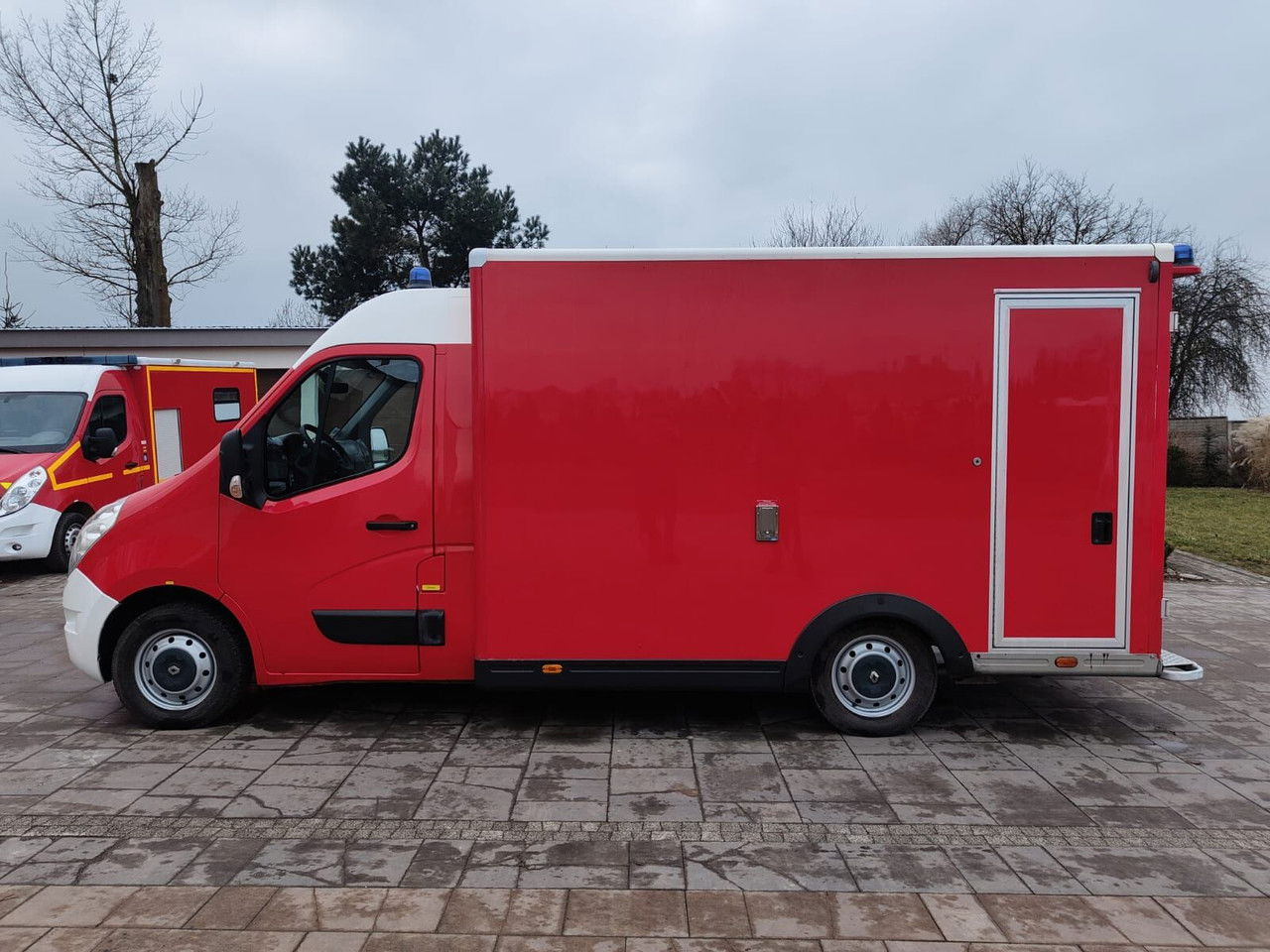 Renault Master - Ambulance: photos 4 Renault Master - Ambulance: photos 4