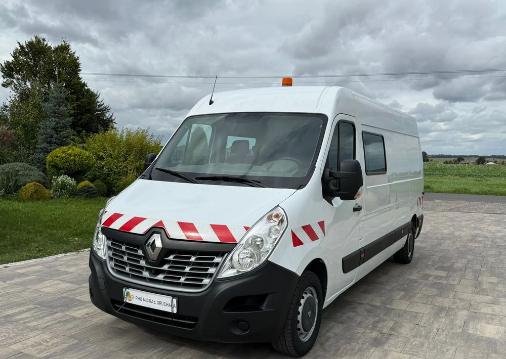 Renault Master - Utilitaire double cabine: photos 3 Renault Master - Utilitaire double cabine: photos 3
